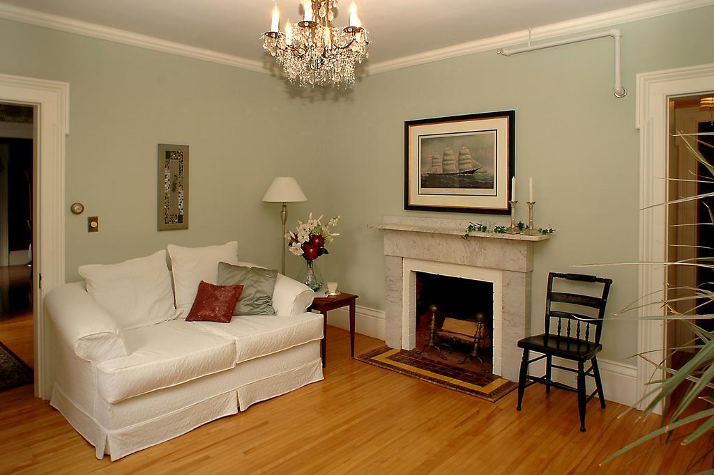 Benjamin F. Packard House Bed&Breakfast Bath Exteriör bild