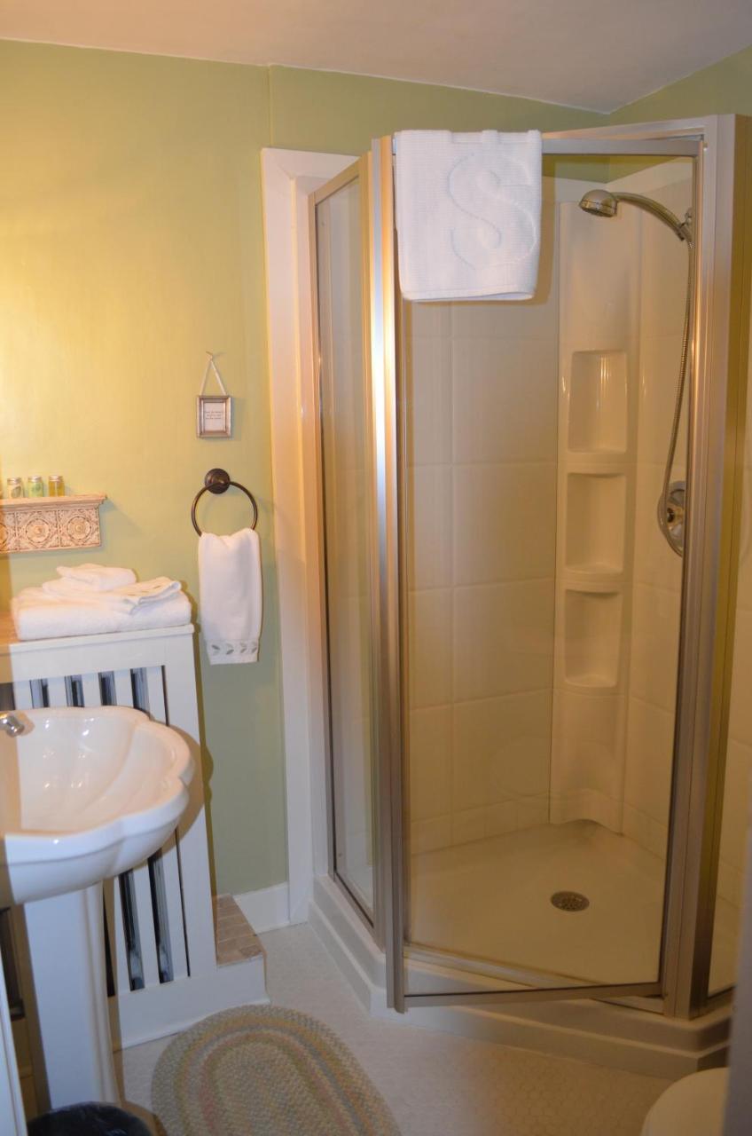 Benjamin F. Packard House Bed&Breakfast Bath Exteriör bild